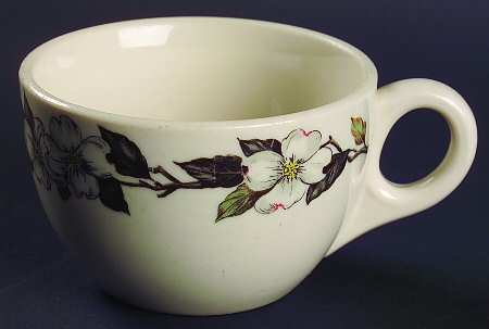 Northern Dogwood Cream Flat Cup