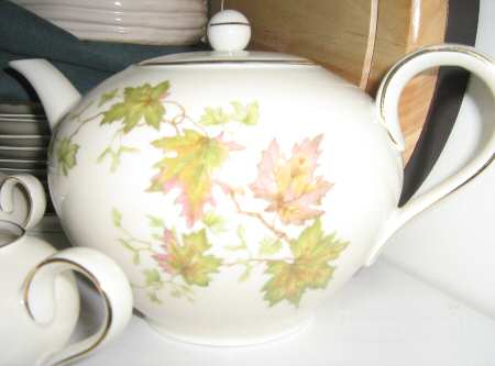 08363 Teapot & Lid