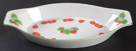 Strawberry Patch 12" Augratin by Shafford