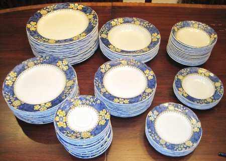 2-7257 by Spode