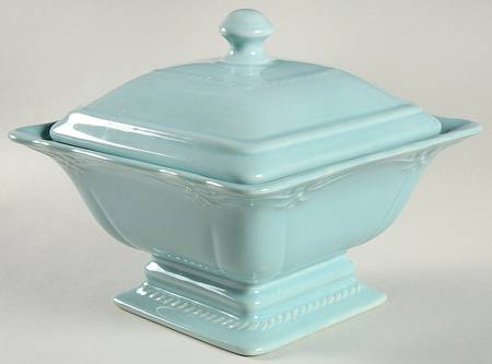 Gallery Collection Pacific Blue Square Covered Vegetable