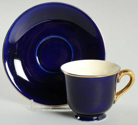 1183 Footed Demitasse Cup & Saucer Set