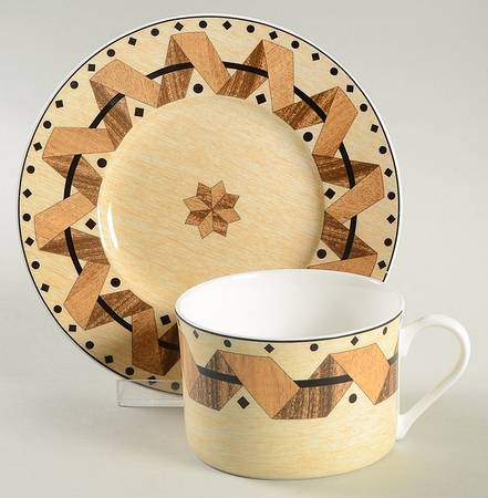 Black Walnut Flat Cup & Saucer Set