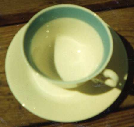 SY903 Footed Cup & Saucer Set