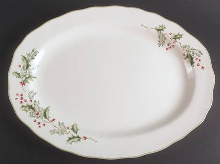 Holly Berry 18" Oval Serving Platter