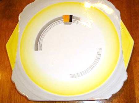 Blocks&Bands Handled Cake Plate