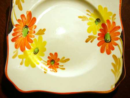 8591 by Soho Pottery