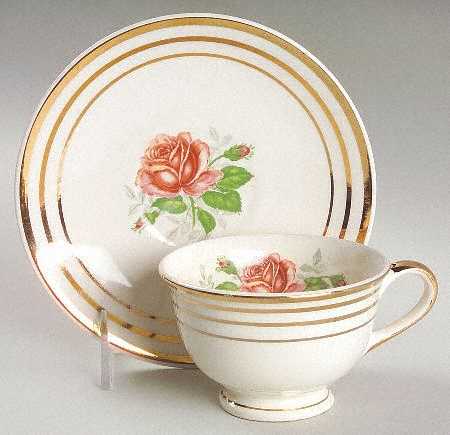 Mt Vernon Footed Cup & Saucer Set