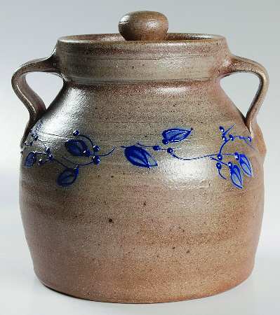 Blue Vine Bean Pot & Lid