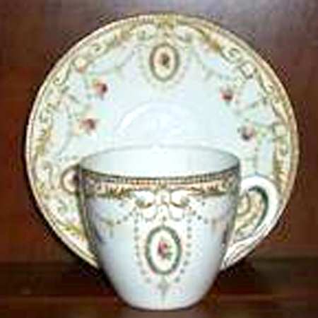 8414 Flat Cup & Saucer Set
