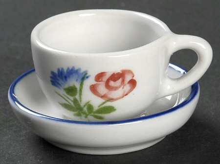 Colonial Flat Toy Cup and Saucer Set