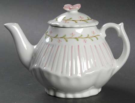 Pinstripe Child's Teapot & Lid