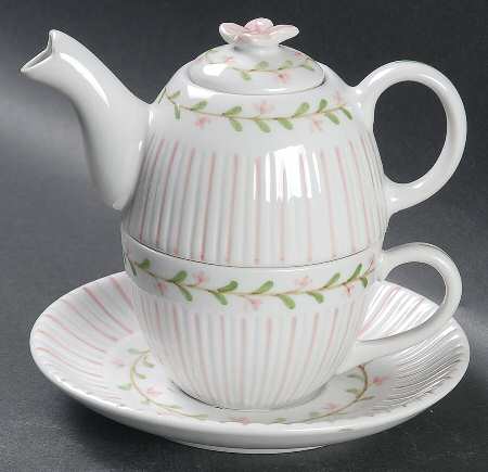 Pinstripe Individual Teapot & Lid with Cup & Saucer