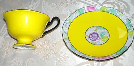 11301-31 (Scalloped) by Shelley