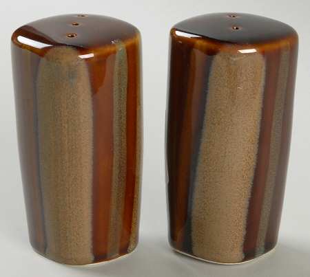 Avanti Brown Salt & Pepper Set