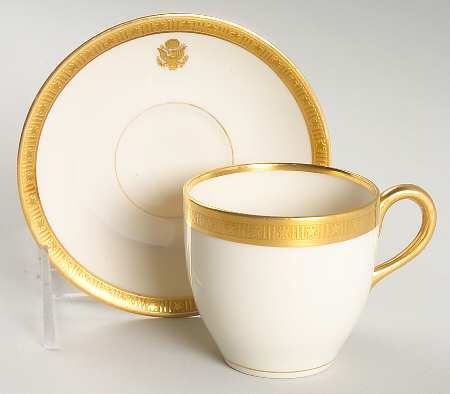 SY929 Flat Demitasse Cup & Saucer Set