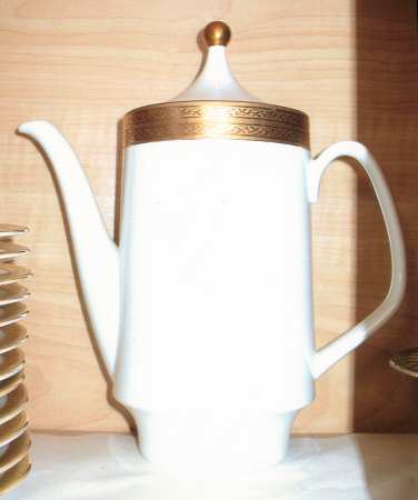 SCH585 Teapot & Lid