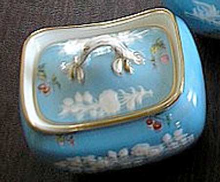 R9362 Sugar Bowl & Lid