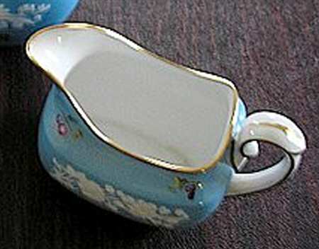 R9362 Creamer