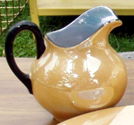 SCH593 Creamer