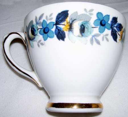 STF56 Footed Cup