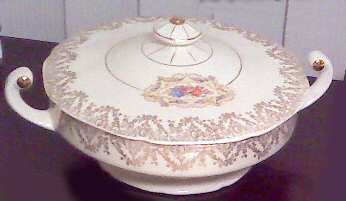 STT359 Round Covered Vegetable