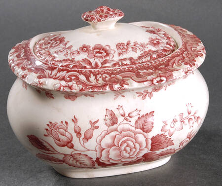 SP327 (Gadroon Shape) Sugar Bowl & Lid