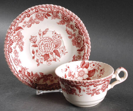 SP327 (Gadroon Shape) Flat Cup & Saucer Set