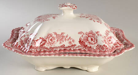 SP327 (Gadroon Shape) Round Covered Vegetable