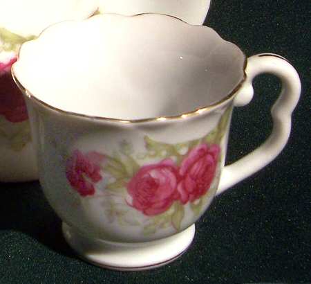 5-824 Footed Demitasse Cup