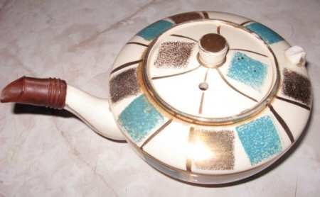 01669 by Sudlow's (Burslem)