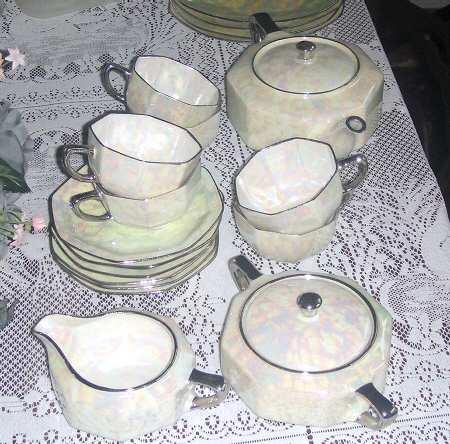 STB362 Sugar Bowl & Lid