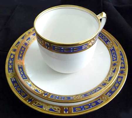 1826 Flat Cup & Saucer Set