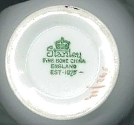 342-11 Footed Cup