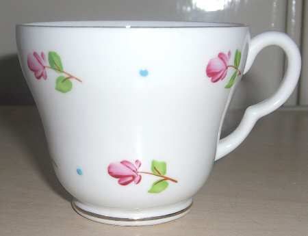 452-13 Footed Cup