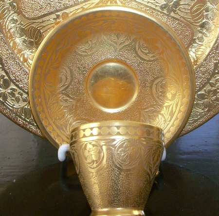 SQS2 Footed Cup