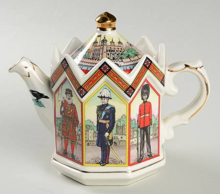 Sadler Tea Pot Tower Of London - Boxed