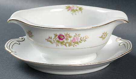 SON107 Gravy Boat with Attached Underplate