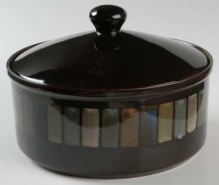 Vallejo Blue 2 Qt Round Covered Casserole