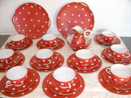 HCZ289 Handled Cake Plate