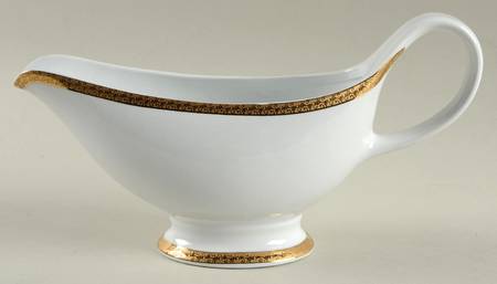 Laurel Gravy Boat by St Nicholas Square
