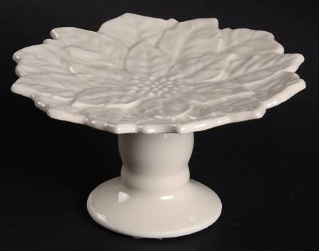 Poinsettia Cream Cupcake Stand