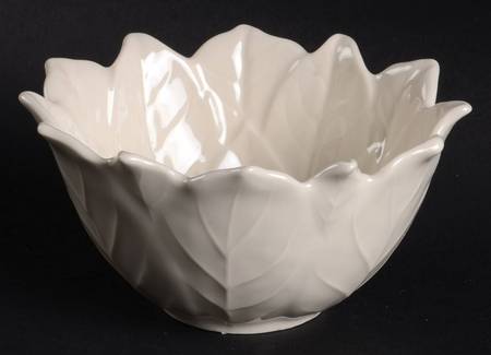 Poinsettia Cream Coupe Cereal Bowl