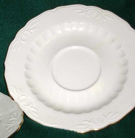 SXX7 Saucer
