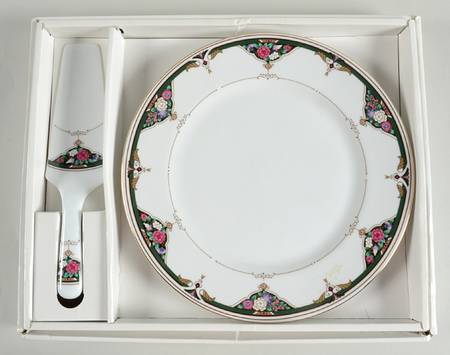 SAD82 Cake Plate and Server (Boxed Set)