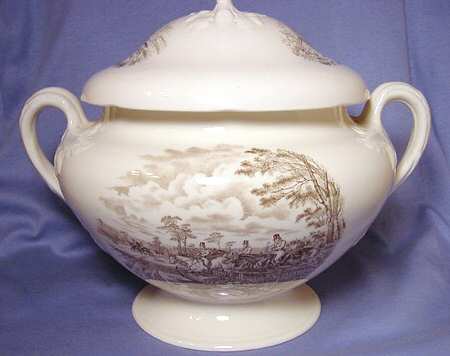 Herring Hunt Brown (Scalloped) Tureen &  Lid