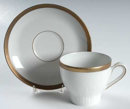 2234 Flat Cup & Saucer Set