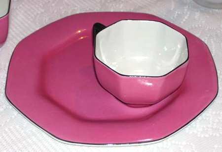 5496 by Soho Pottery
