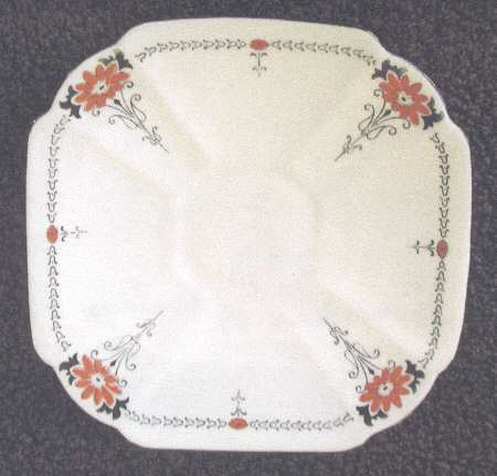Coral Daisy Saucer