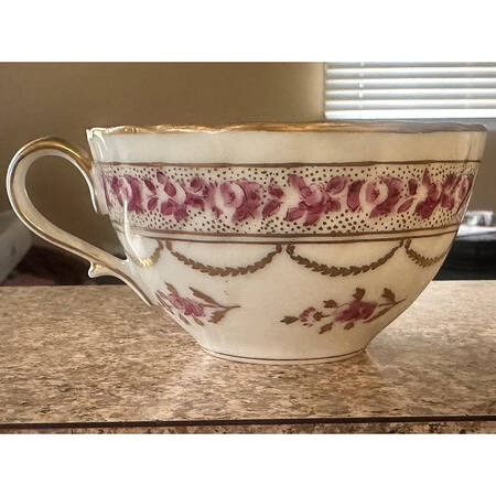 G1150 Footed Cup